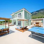 Prasino By Villa *