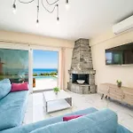 Prasino By Villa Plateies